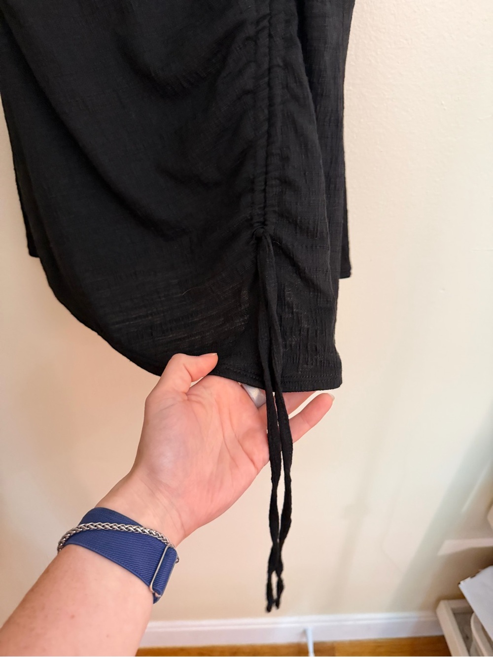 Max Studio Black Ruched V-Neck Drawstring Top - Picture 7 of 7